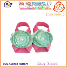 Low price beautiful decorate ballet baby shoes ornament